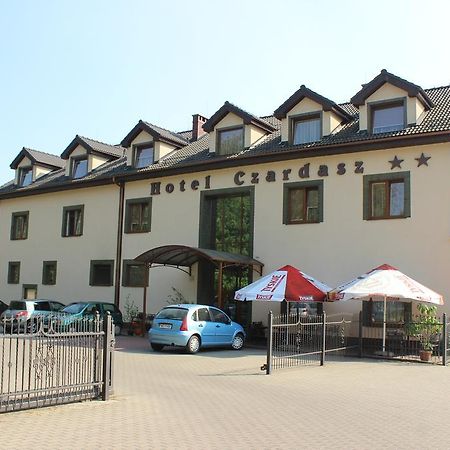 Hotel Czardasz Września Exterior foto